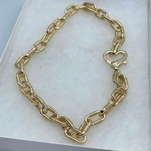Large Paper clip chain goldtone heart clasp necklace.